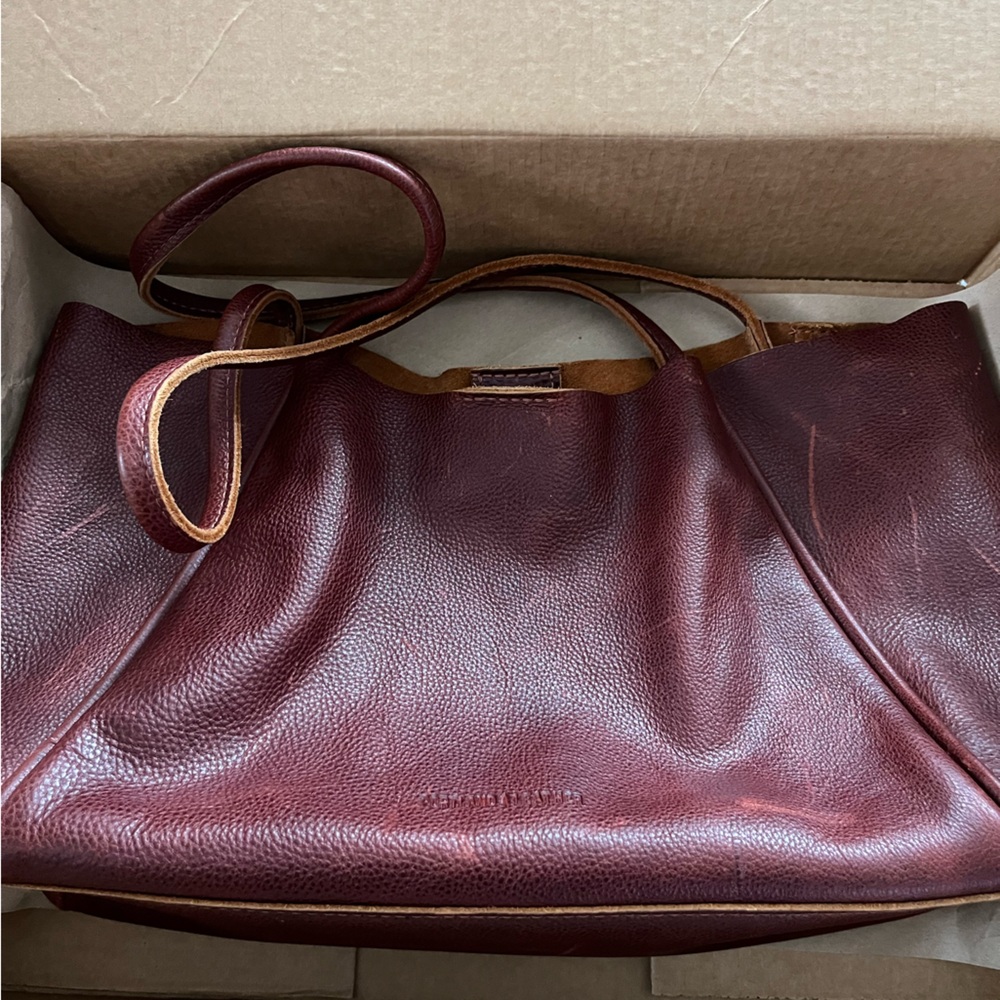 Portland Leather Goods Large Verona. Nutmeg.